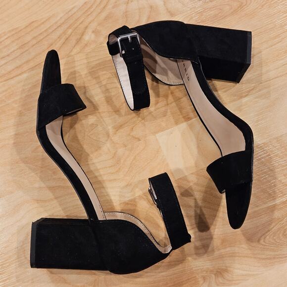 Torrid Ankle Strap Block Heel Sandals Womens 9 Black Comfortable Trendy Y2K 90s - Picture 1 of 11